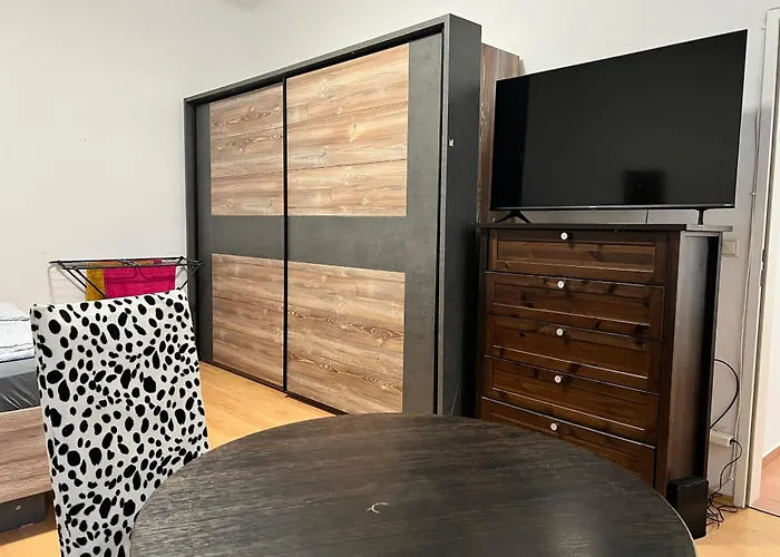 דירה Charming 1br Perfect For Long וינה